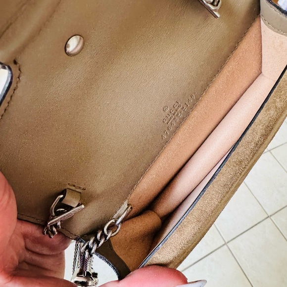 Gucci Dionysus GG Supreme Super Mini Bag - Picture 5 of 7
